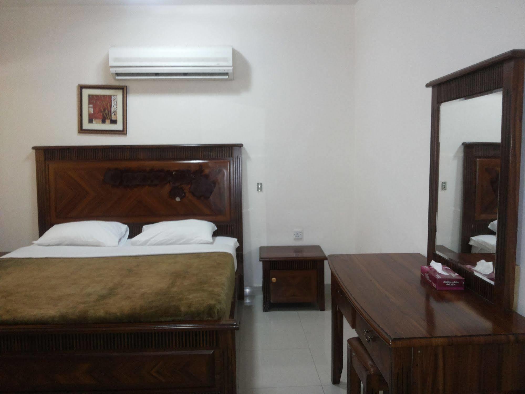 Dar Al Deyafa Aparthotel